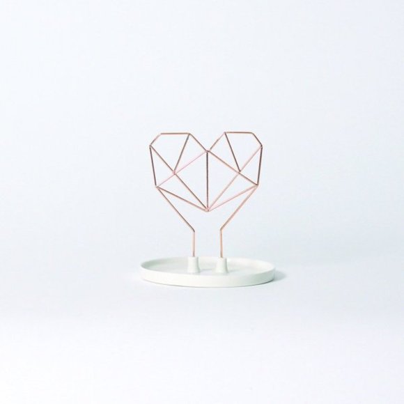 imm Living Coxet Wire Heart Ceramic Jewelry Holder - Picture 3 of 8